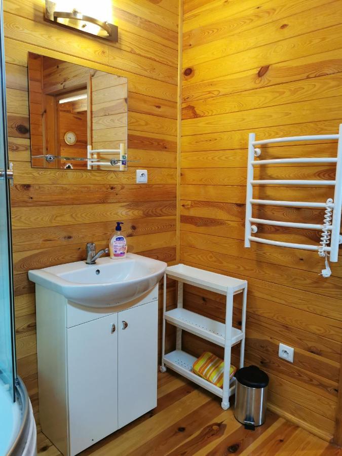 Domek Na Wsi Nad Jeziorem , Prywatny Staw Kamienczyk Dezerta Eksteriør billede